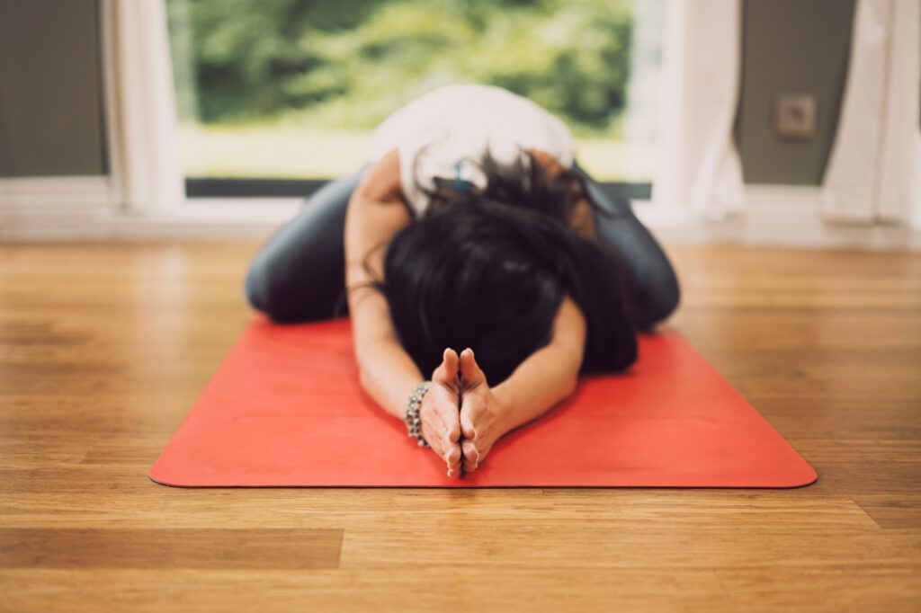 Técnicas de Yoga para aliviar a dor - Vincere Movimento e