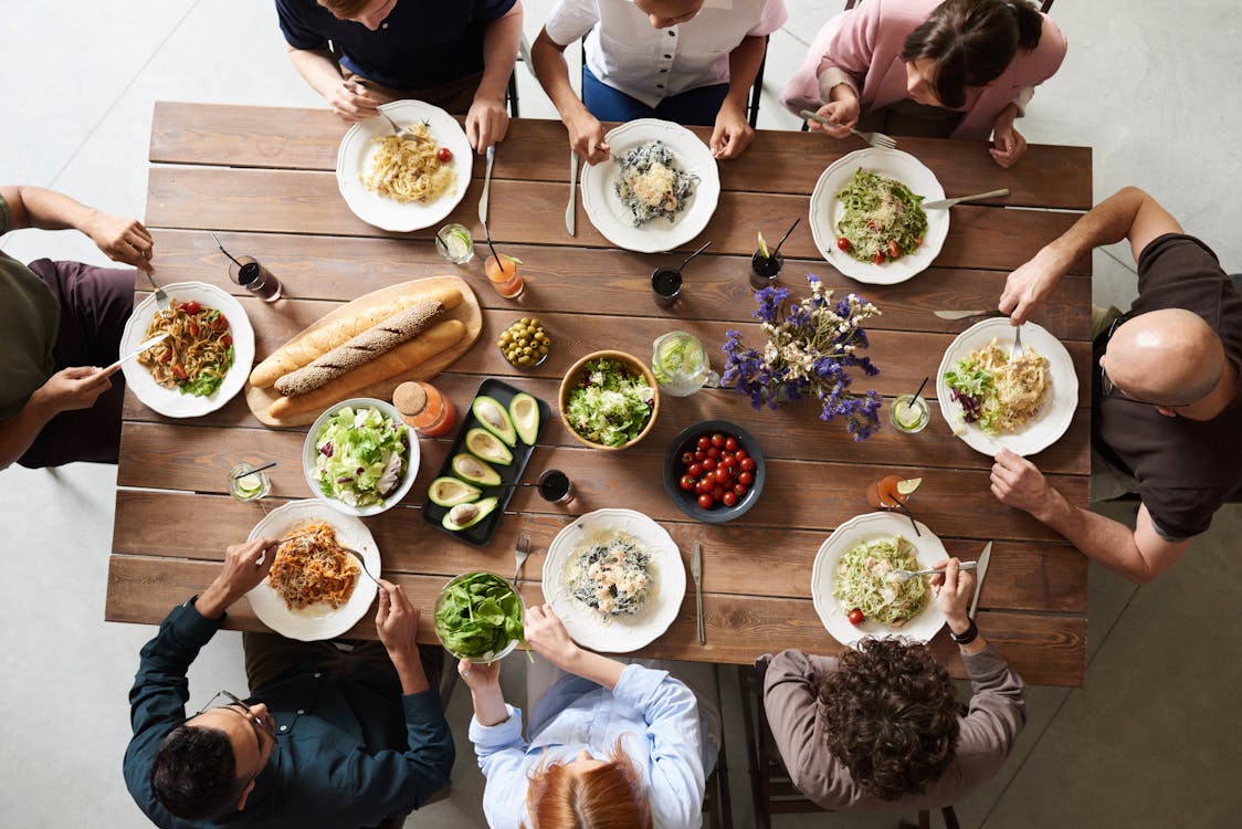 Felicidade e comida: a importância de uma alimentação prazerosa